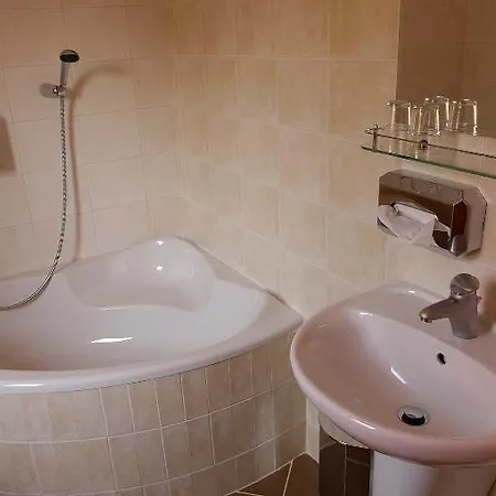 Panorama Отель Пьештяни